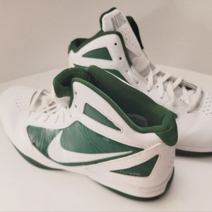 Nike Flywire Size 15 Style 454140-107 Green / White